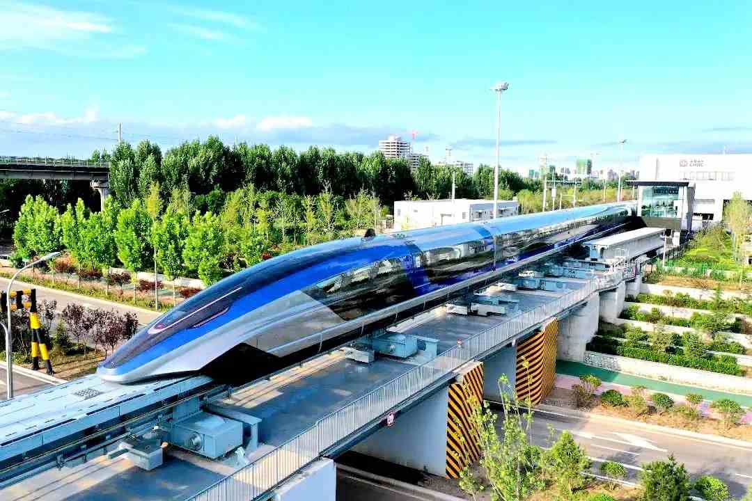 时速600公里高速磁浮交通系统下线,道岔中铁工业造! 时速600公里高速磁浮交通系统下线,道岔中铁工业造!