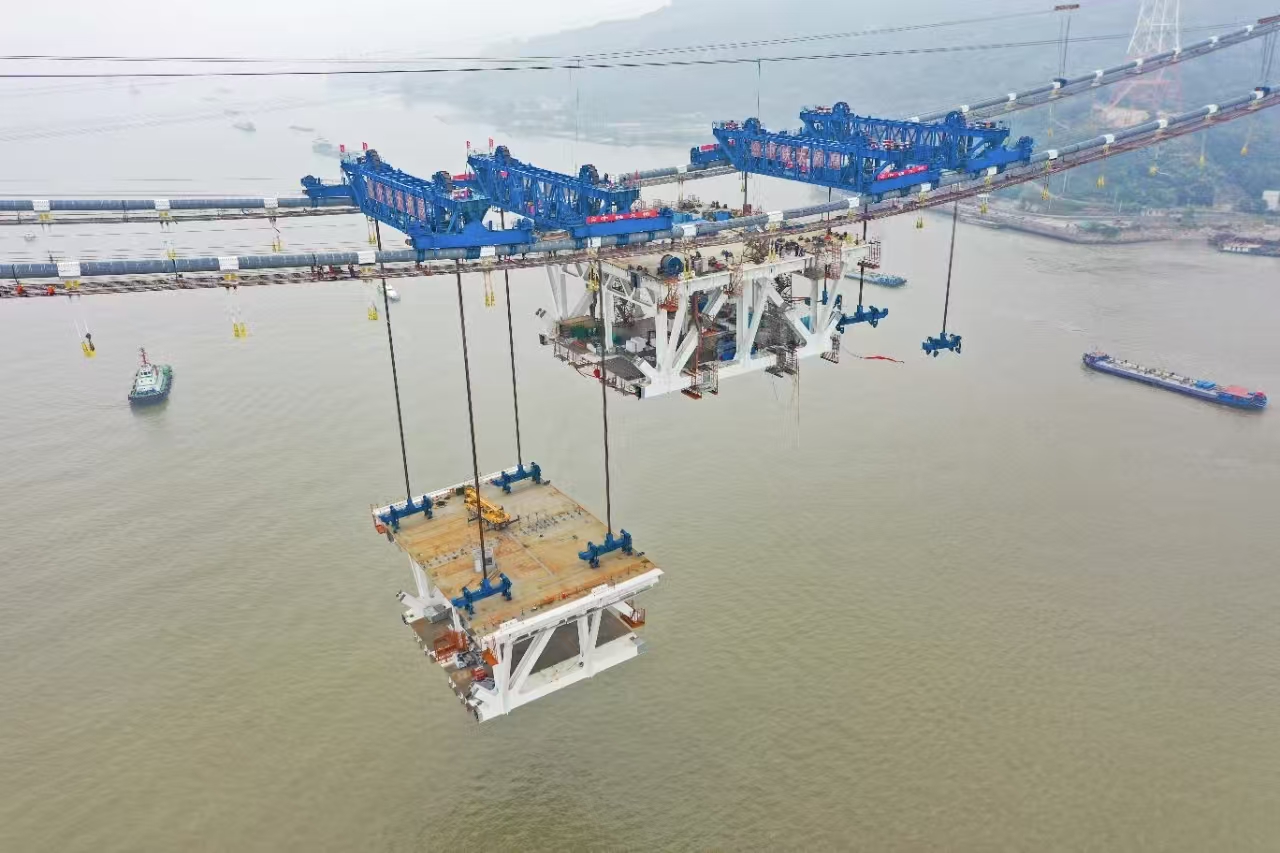 开局“十五五”，人民日报整版点赞