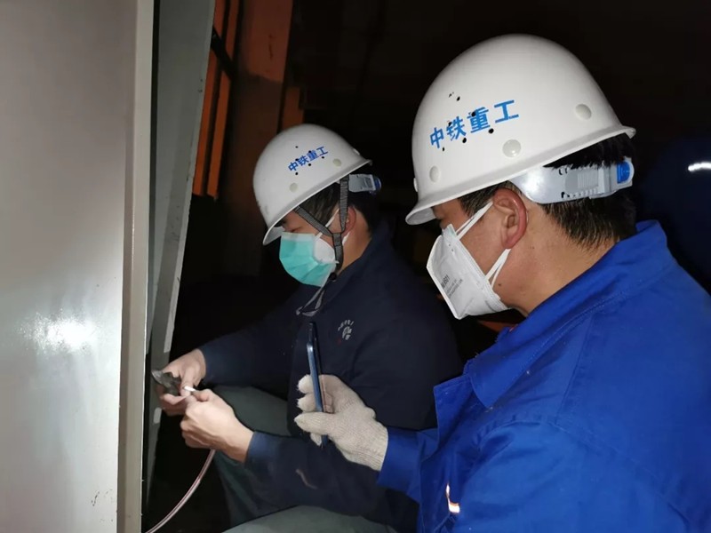 三大抗疫主战场冲锋在前，看中铁重工抢建两所"方舱医院"