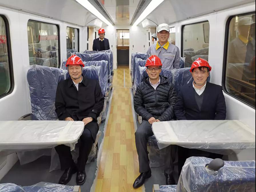 中铁工业总经理李建斌一行拜会徐州市主要领导并考察磁浮项目