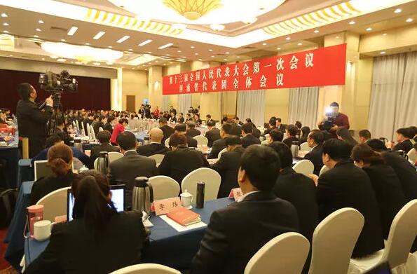 中国制造如何推动品质革命?王杜娟代表为您介绍中铁工业方案 中国制造如何推动品质革命?王杜娟代表为您介绍中铁工业方案