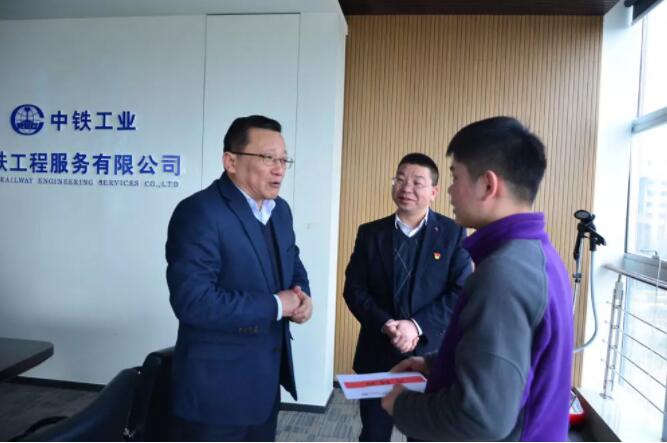 暖冬行动 爱满万家 暖冬行动 爱满万家