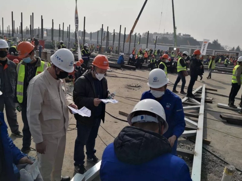 中铁工业旗下中铁重工驰援火神山医院建设 中铁工业旗下中铁重工驰援火神山医院建设