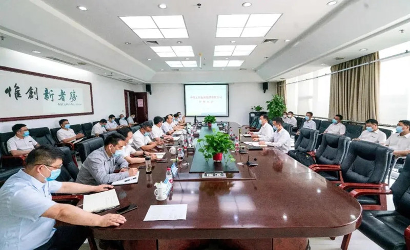 中国中铁、中铁工业党委调整中铁装备领导班子