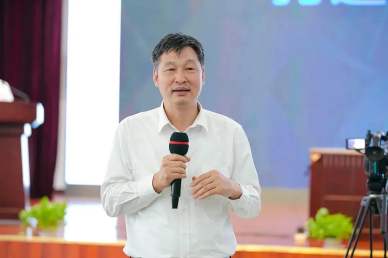 钱永刚到中铁工业讲述“钱学森创新事迹” 钱永刚到中铁工业讲述“钱学森创新事迹”