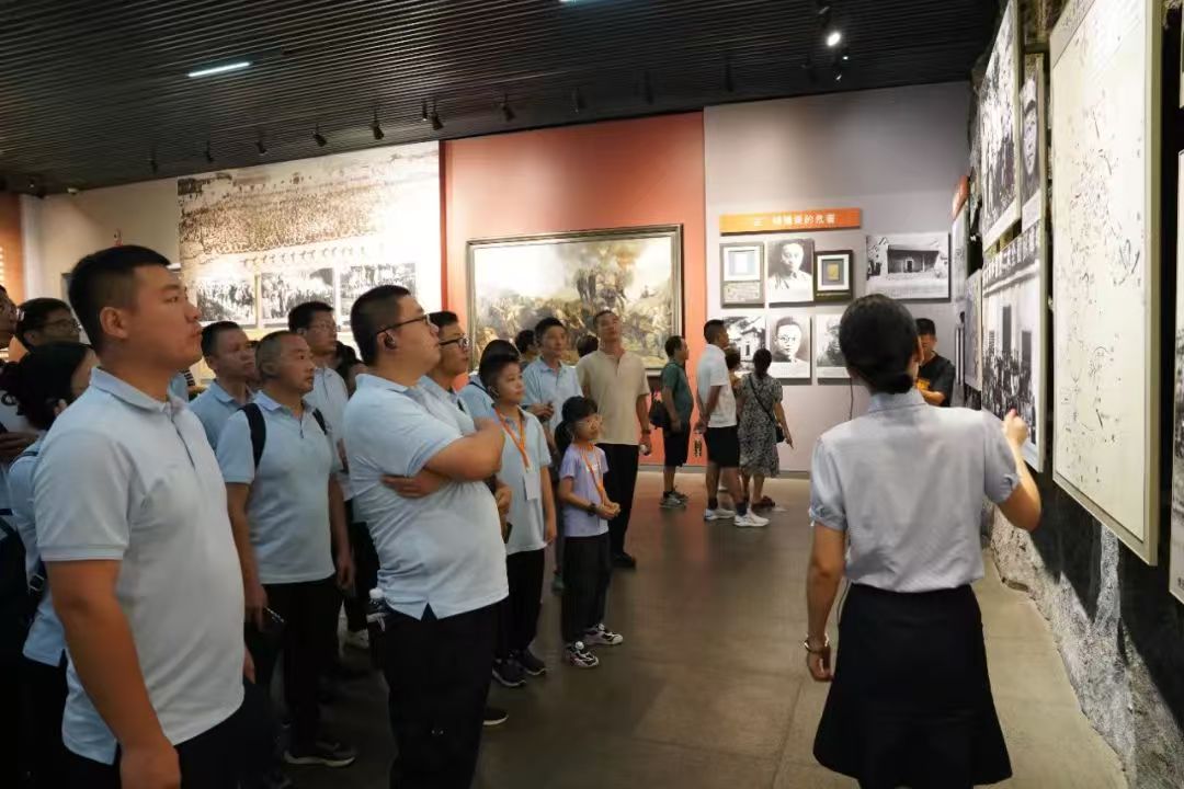 请体验来自中铁工业劳模先进的专属幸福亲子夏日时光 请体验来自中铁工业劳模先进的专属幸福亲子夏日时光