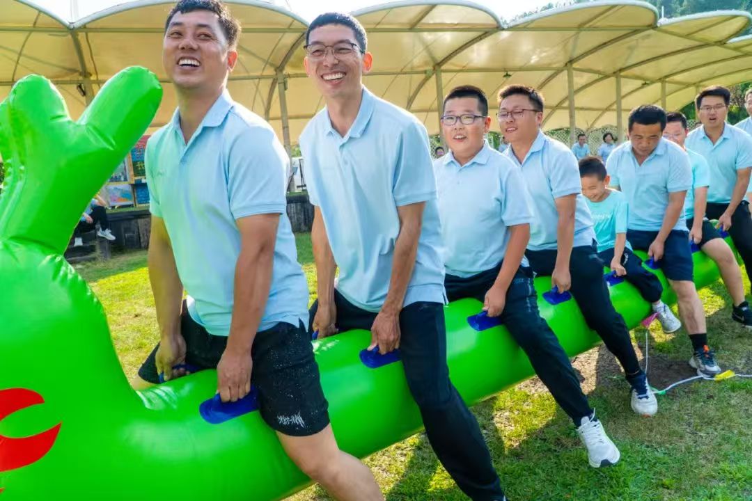 请体验来自中铁工业劳模先进的专属幸福亲子夏日时光 请体验来自中铁工业劳模先进的专属幸福亲子夏日时光